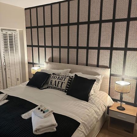 The Mayfair Lodge & Family Suite Хартлпул Екстериор снимка
